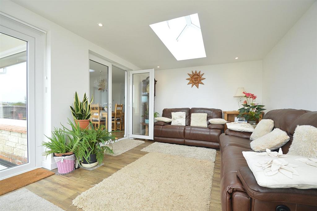 Resized Lounge2.jpg