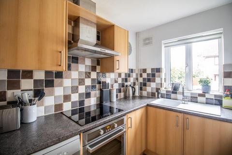 19 Lucerne Close, Cambridge, CB1 9YR