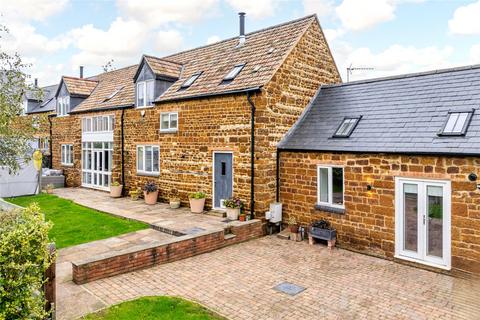 4 bedroom barn conversion for sale, Orchard Court, Finedon, Wellingborough, Northamptonshire, NN9