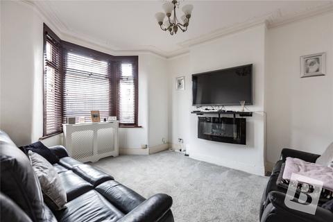 3 bedroom terraced house for sale, Lee Avenue, Chadwell Heath, RM6