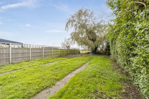 2 bedroom detached bungalow for sale, Drainside South, Kirton