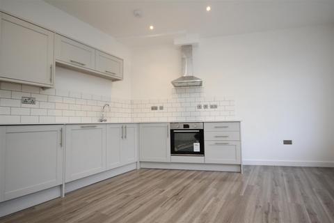 1 bedroom flat to rent, Epsom Road, Guildford