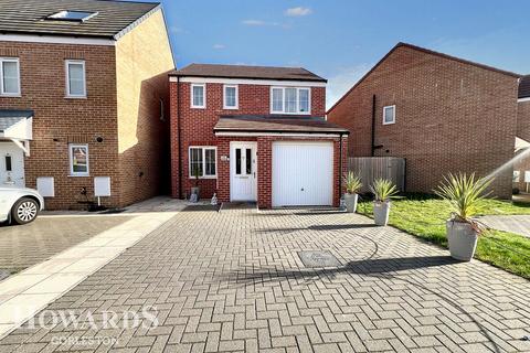 3 bedroom detached house for sale, Breeze Close, Bradwell