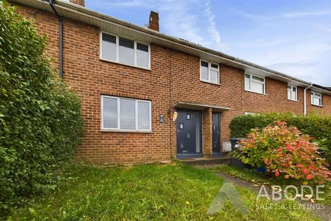 4 bedroom semi-detached house for sale, Dunedin Crescent, Burton-On-Trent DE15