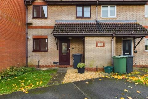 2 bedroom house to rent, Carters Orchard, Quedgeley, Gloucester, GL2