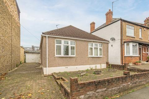 2 bedroom bungalow for sale, Douglas Road, Surbiton KT6