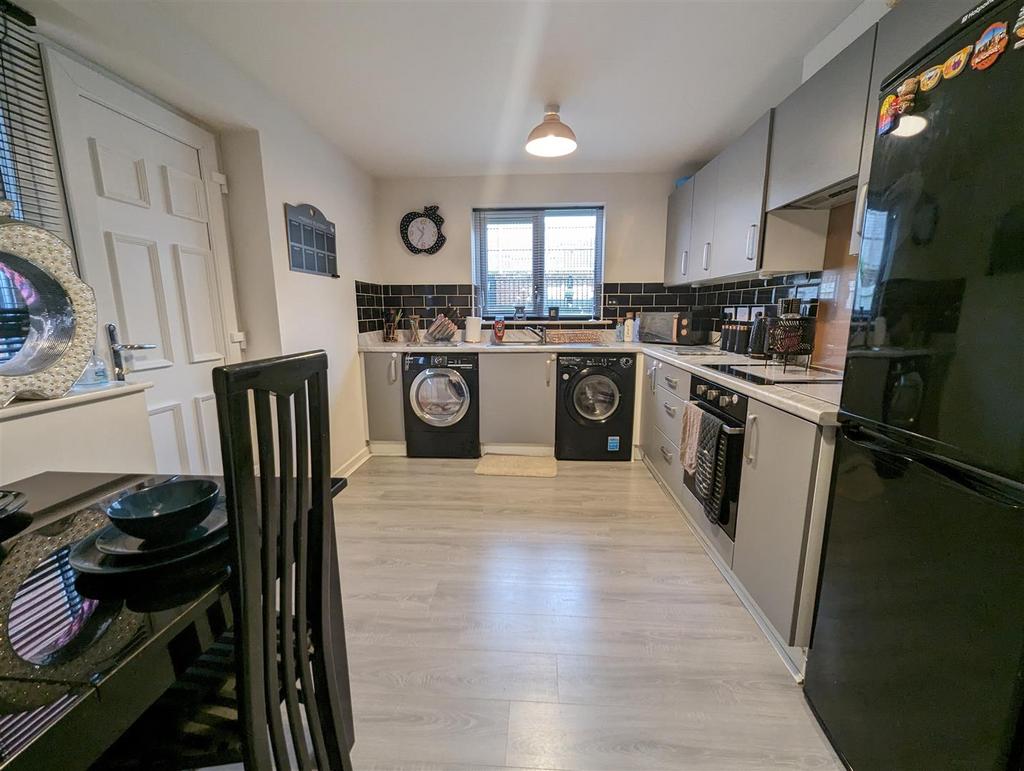 Kitchen/Breakfast Room