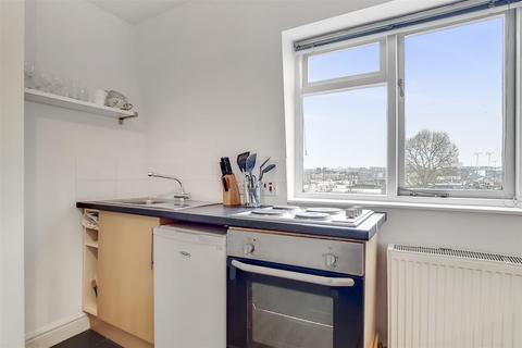 Studio to rent, Lexham Gardens, London W8