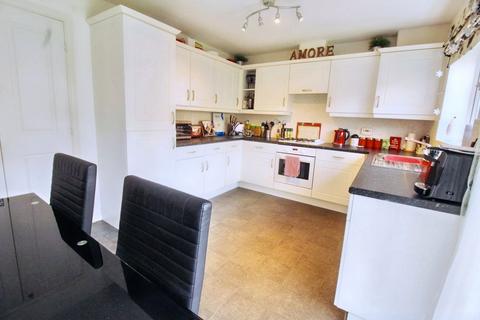 4 bedroom terraced house for sale, Hill Rise, Washington Village, Washington, Tyne and Wear, NE38 7HL