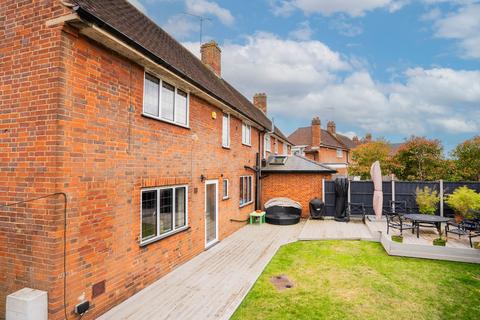 43 Hyde Green, Beaconsfield, HP9 2EP
