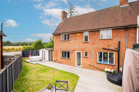 43 Hyde Green, Beaconsfield, HP9 2EP