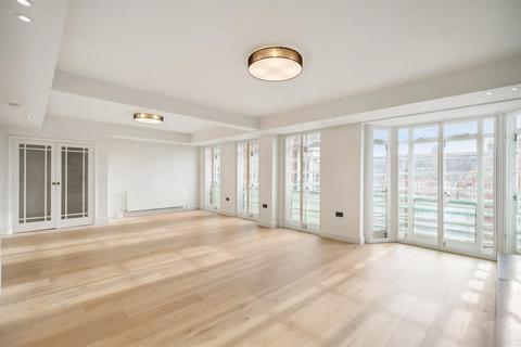 3 bedroom apartment to rent, Dorset House, Marylebone, NW1