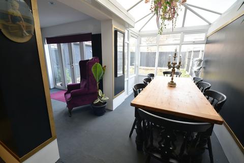 25 Stanhope Road, Mickleover, Derby, DE3 9HG