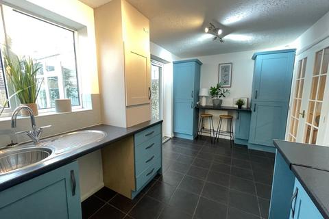 49 Green Acres, Penistone, Sheffield, S36 6DB