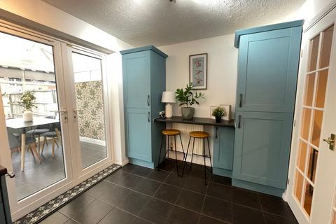49 Green Acres, Penistone, Sheffield, S36 6DB