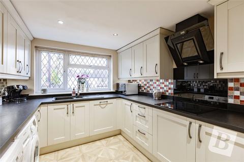 4 bedroom semi-detached house for sale, Acacia Gardens, Upminster, RM14