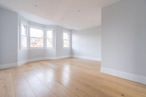 4 bedroom detached house for sale, Leicester Road, East Finchley, London, N2