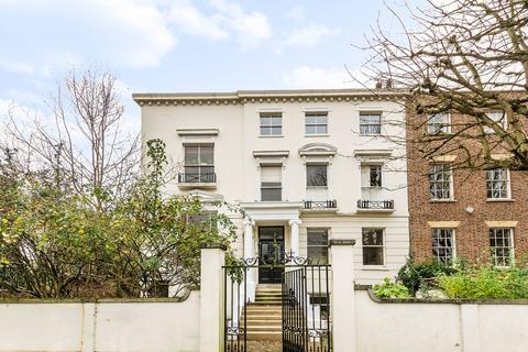 2 bedroom flat for sale, Spring Terrace, Richmond, TW9