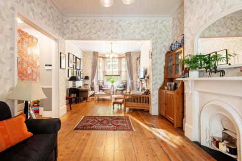 5 bedroom terraced house to rent, Mansfield Road, Hampstead, NW3