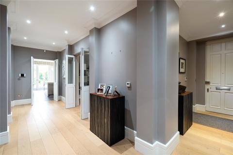 5 bedroom apartment for sale, Redington Road, Hampstead, London, NW3