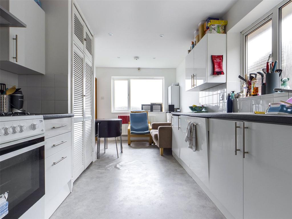 Kitchen-House-To-Ren