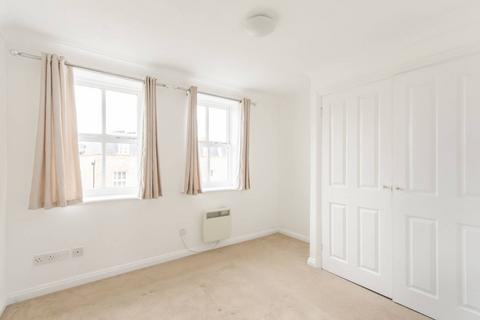 2 bedroom flat to rent, Alfred Close, Chiswick, London, W4