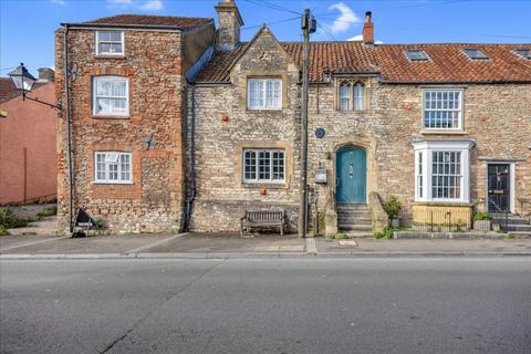 3 bedroom flat for sale, St. Thomas Street, Wells, BA5