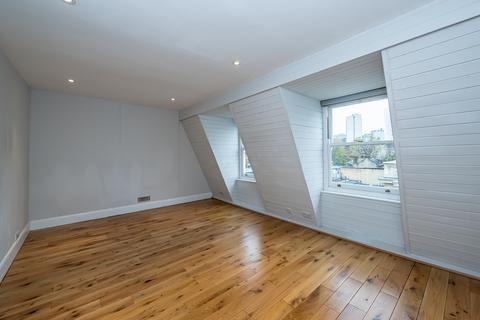 2 bedroom duplex to rent, Cosway Street, London NW1