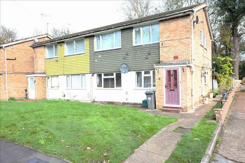 2 bedroom flat for sale, Roman Close, Feltham, Middlesex, TW14