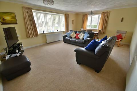 2 bedroom detached bungalow for sale, Ryan Close, Ferndown, BH22