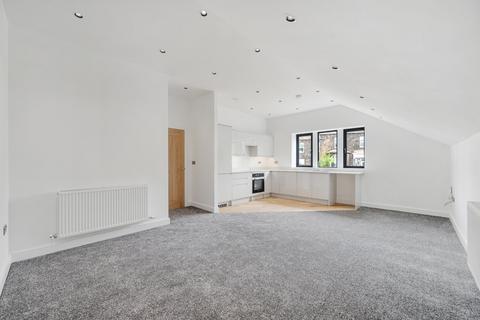 1 bedroom flat for sale, Brookland House, Harper Lane, Yeadon, Leeds, West Yorkshire, LS19