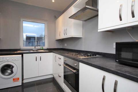 3 bedroom apartment for sale, 21 Alloway Road, Newlands, Glasgow G43 2YE