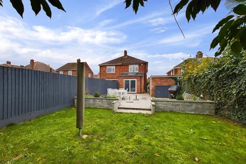 3 bedroom semi-detached house for sale, Gloucester Road, Peterborough, PE2