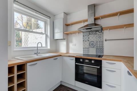 2 bedroom flat to rent, Gipsy Hill, Crystal Palace, SE19