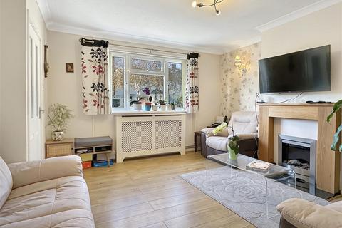 3 bedroom semi-detached house for sale, Pen Close, Cherry Hinton CB1