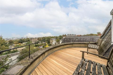 3 bedroom apartment to rent, 17 West Grove, Greenwich, SE10