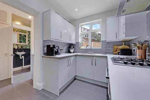 4 bedroom semi-detached house for sale, Auckland Close, Crystal Palace, London