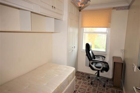 2 bedroom retirement property to rent, Cromwell Lodge, Longbridge Road, Barking