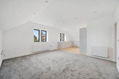 1 bedroom flat for sale, Brookland House, Harper Lane, Yeadon, Leeds, West Yorkshire, LS19