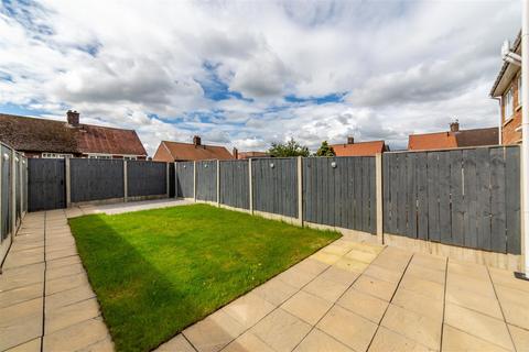 2 bedroom terraced house to rent, Willington Mews, Wallsend, NE28