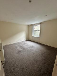 2 bedroom flat to rent, Alma Road, St. Albans AL1