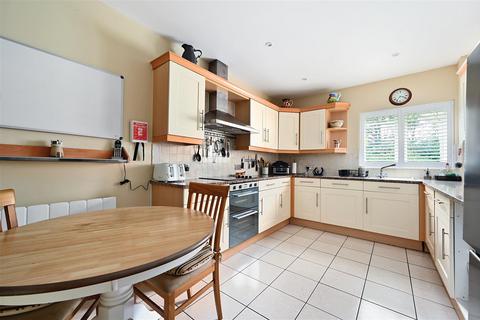 2 bedroom apartment for sale, Brighton Road, Shermanbury, Horsham