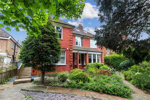 3 bedroom apartment for sale, Station Road, New Barnet, Barnet, Hertfordshire, EN5