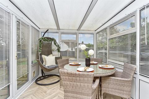 113 Beechings Way, Rainham, Gillingham, ME8 6PZ