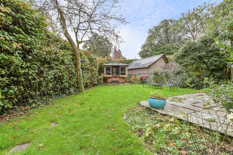 4 bedroom character property for sale, Brattles Grange Cottages, Tonbridge TN12