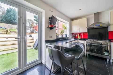 65 Grasmere Avenue, Tilehurst, Reading, RG30 6XU