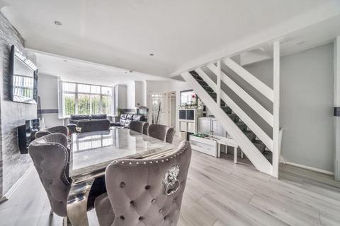 65 Grasmere Avenue, Tilehurst, Reading, RG30 6XU