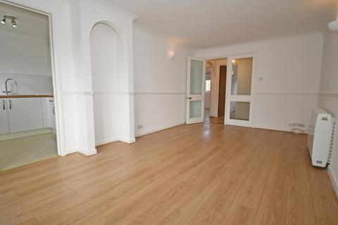 2 bedroom apartment for sale, Maltby Drive, Enfield EN1