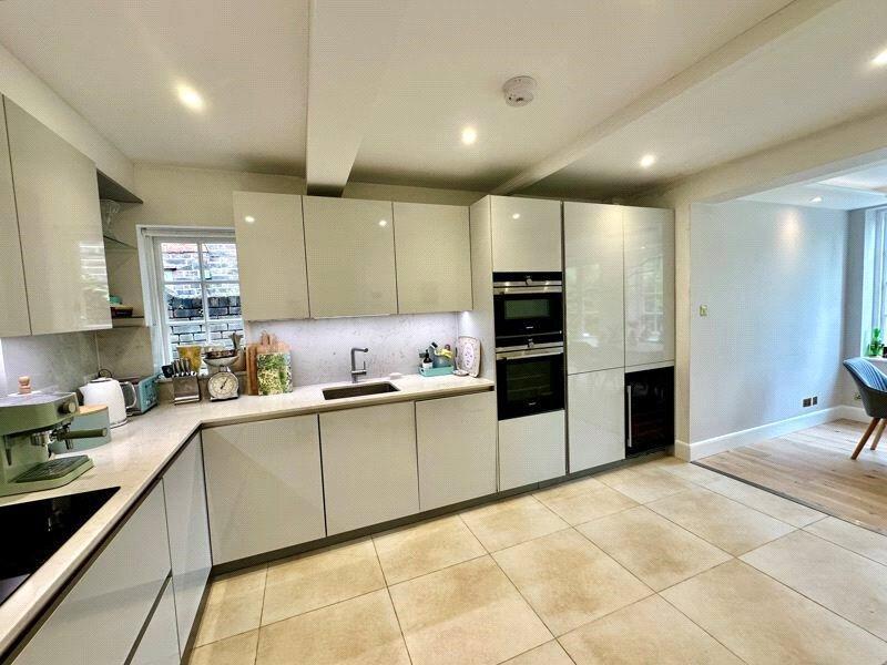Wildwood-road-hampstead-garden-suburb-nw11