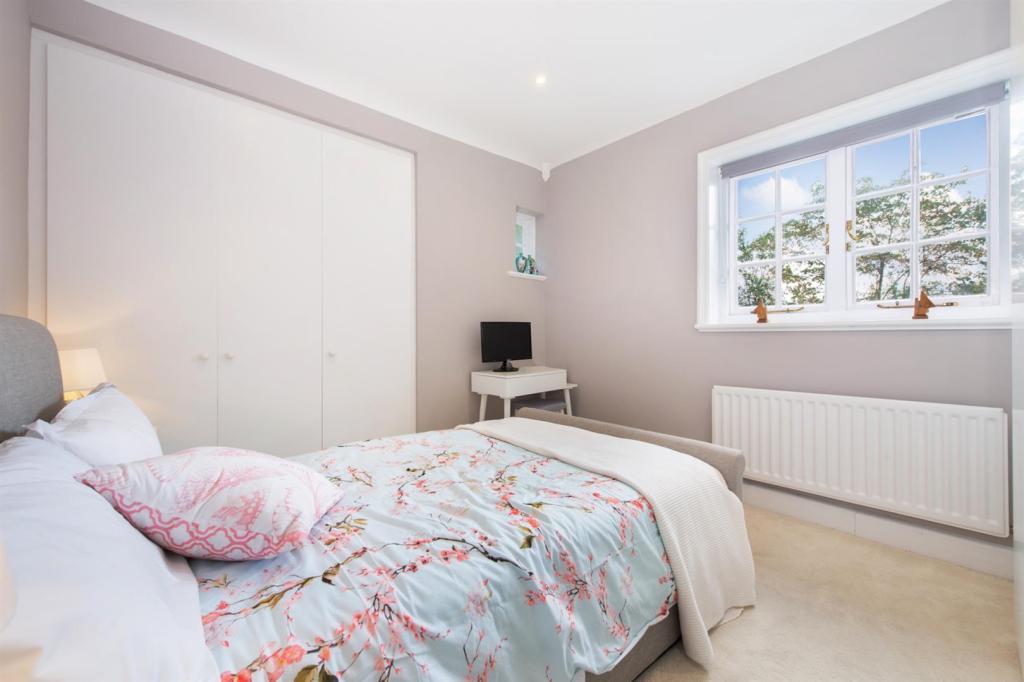 Wildwood-road-hampstead-garden-suburb-nw11